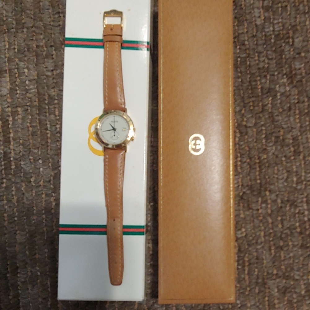 Women's Gucci watch